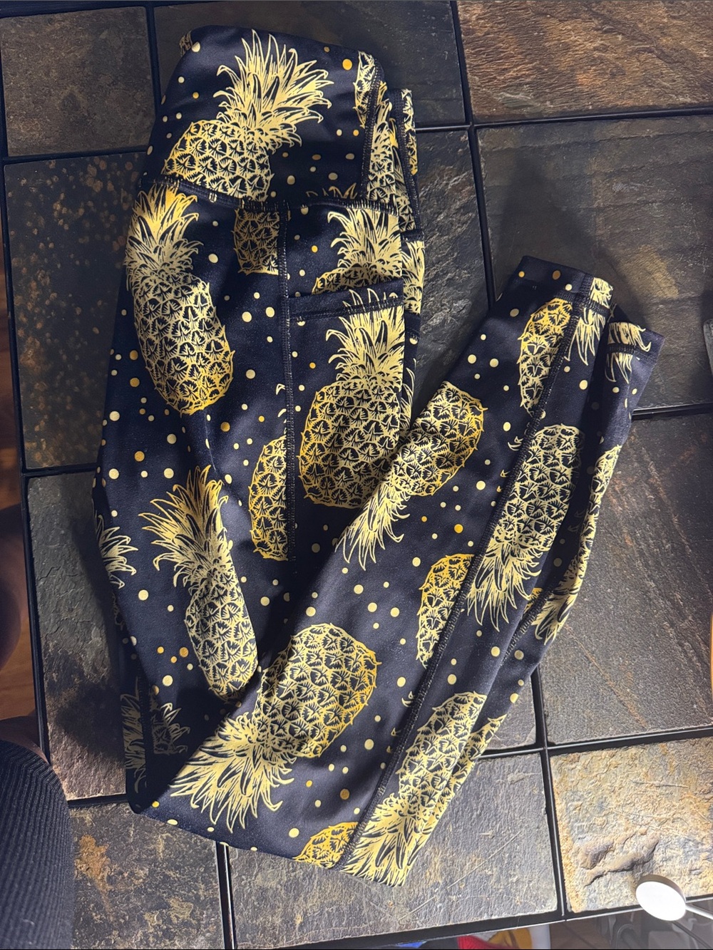 CVG PINEAPPLE LEGGINGS